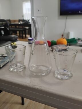 La Rochere Clear Glass Carafe with Two Matching Tumblers